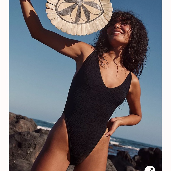 New Free People free-est Amber One-Piece Swimsuit Black Medium - Picture 8 of 11